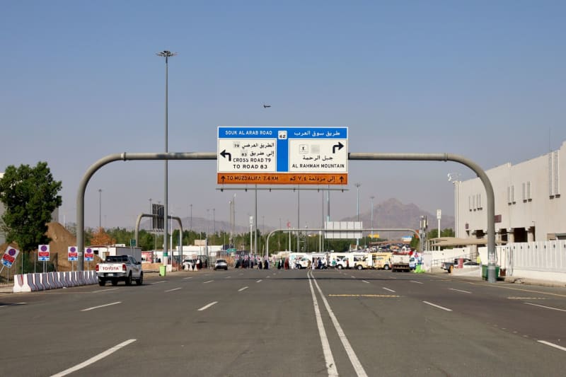 Middle East on Edge: Houthi Attacks on Saudi Oil Facilities Escalate Regional Tensions Amidst US-Israel-Iran Proxy Conflict