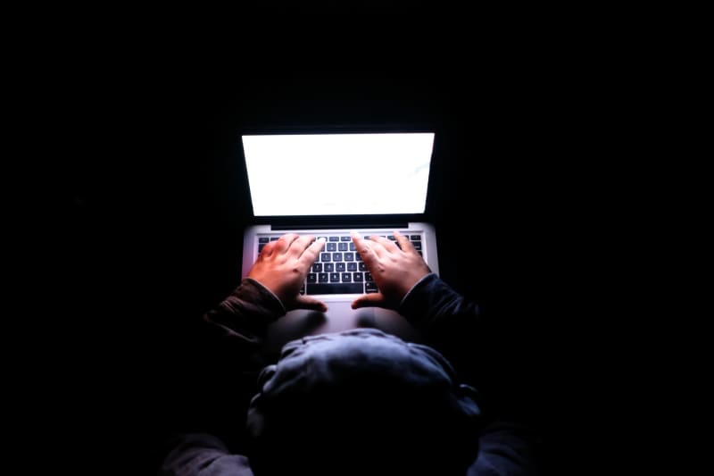 Escalating Cyber Warfare: Russian State-Sponsored Hackers Exploit Zero-Day in Critical US and Ukrainian Infrastructure