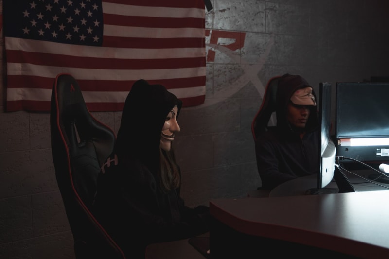 Escalating Cyber Warfare: Russian State-Sponsored Hackers Exploit Zero-Day in Critical US and Ukrainian Infrastructure