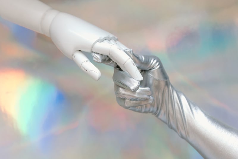 Global Crossroads: Navigating Economic Headwinds, Geopolitical Shifts, and the AI Revolution