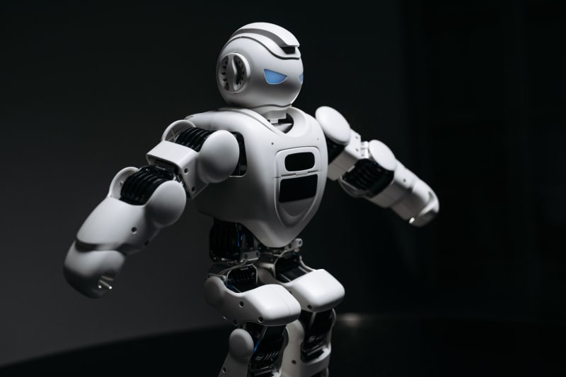 AI's Shadowy Side: Red Teamers Uncover Persistent Hacking Vulnerabilities in Leading LLMs