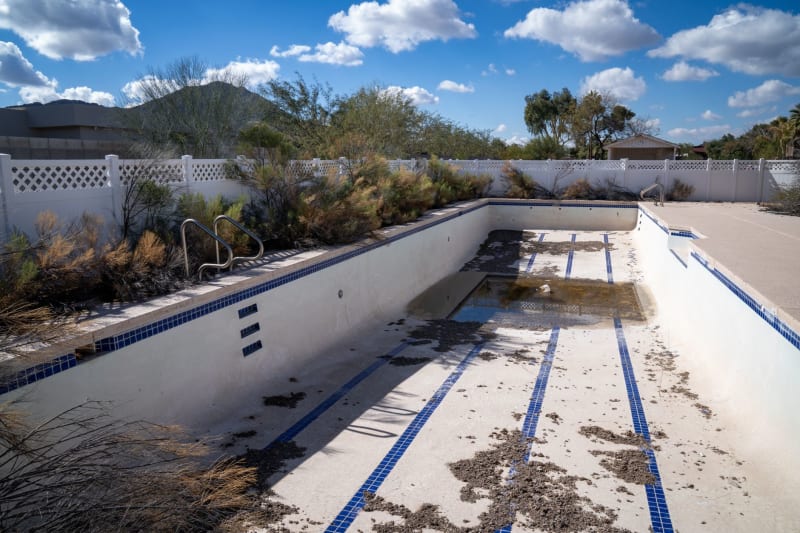 Rose Bowl Aquatic Center Faces Olympic Shutdown, Leaving Swimmers Stranded and Community in Limbo