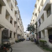 Crossings republik nidhivan