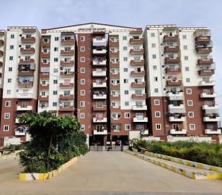 Aryan apartment — Photo via Google Maps