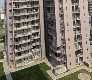 Ild Greens ( Tower 2,6 and 7) — Photo via Google Maps