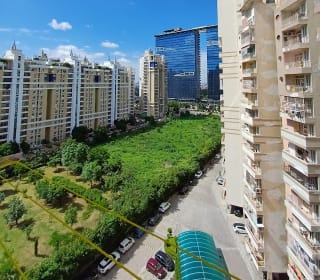 Supertech EcoCiti, Tower E — Photo via Google Maps