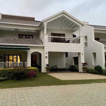 Park Lane Villa — Photo via Google Maps