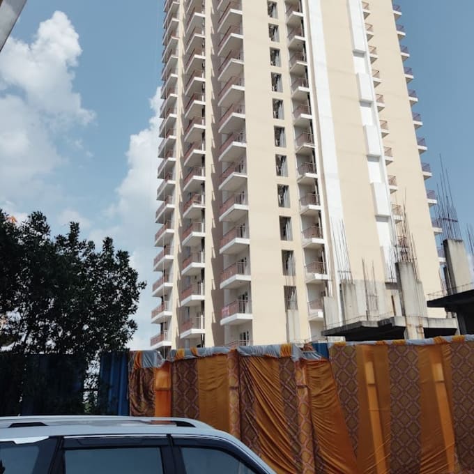 Amaatra Crystal (formerly Crystal) — Photo via Google Maps