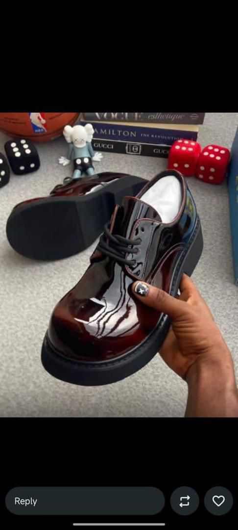 ORIGINAL BALENCIAGA CORPORATE SHOE (BEST QUALITY)