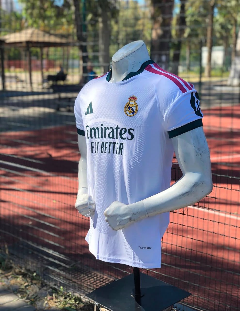 CAMISETA VERSION JUGADOR REAL MADRID 2027 2