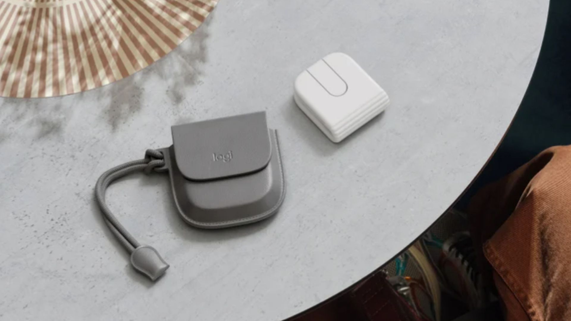 Складана миша Logitech Mobi Fold: кому потрібен такий гаджет
