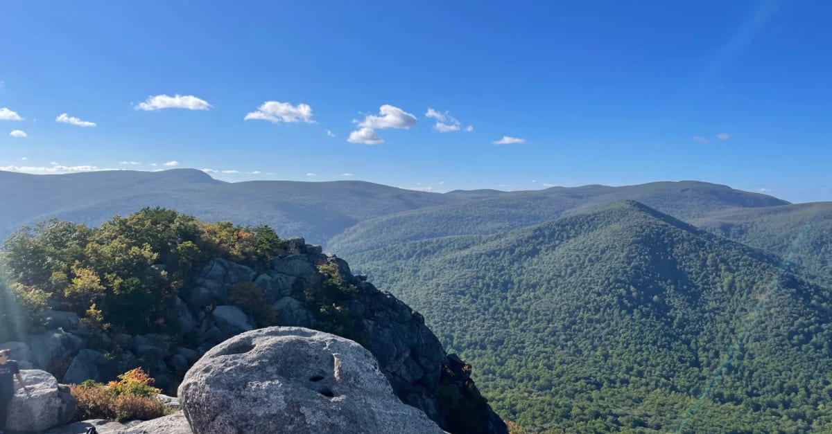The Ultimate Guide To Hiking Old Rag Mountain - City Cast DC