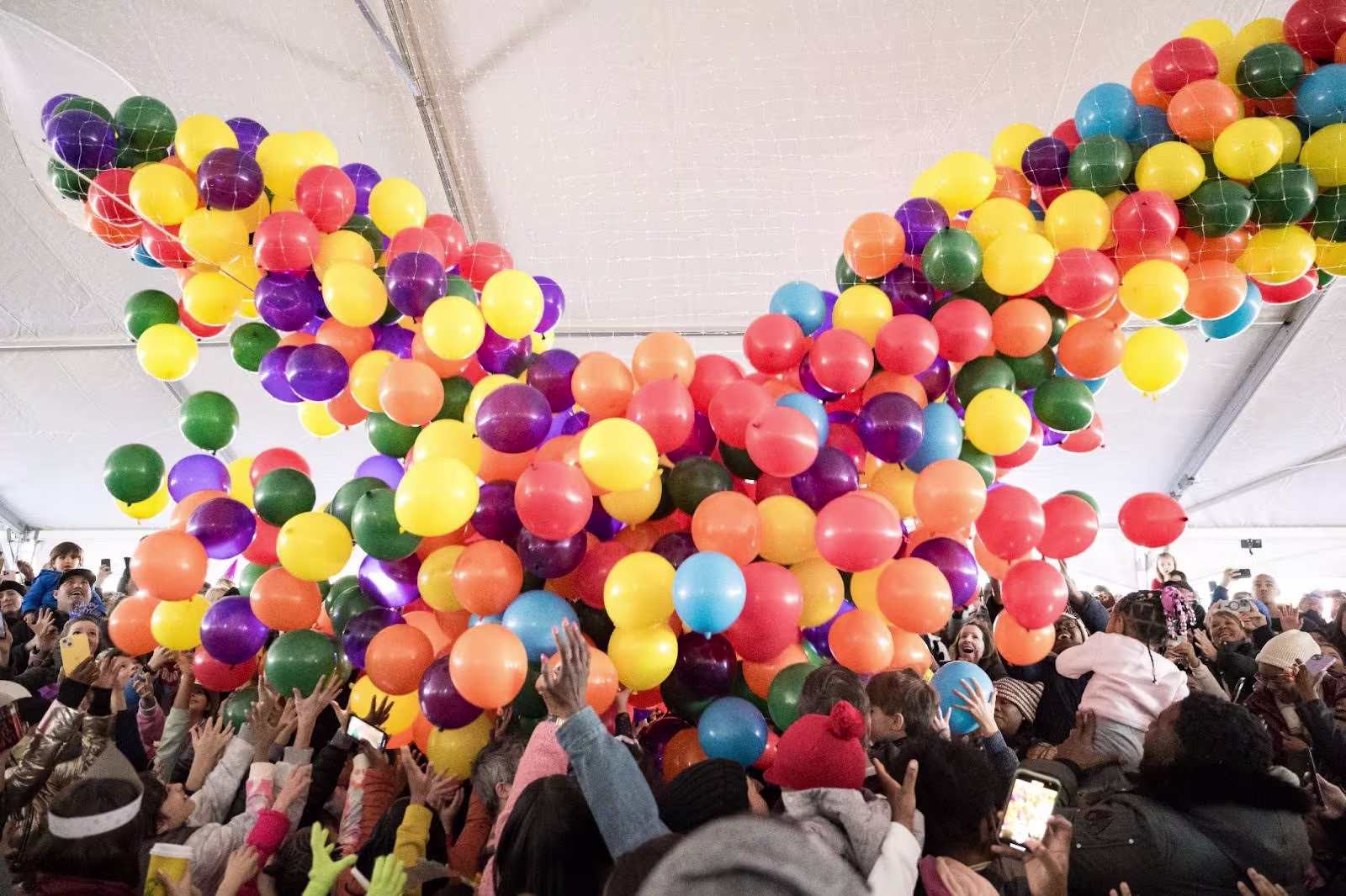 Balloon drop at Noon Yards Eve. (The Yards/Chris Ferenzi Photography)