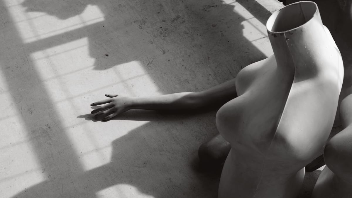 Under the Eye of the Big Bird: Apa yang Tersisa dari Kemanusiaan?