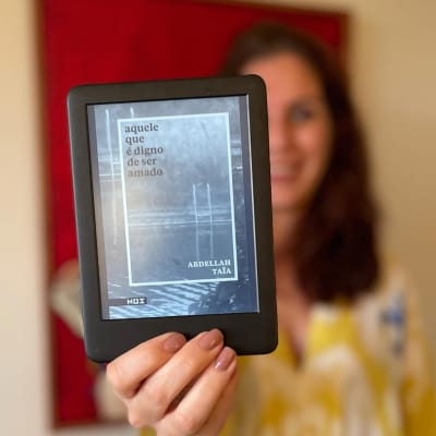 O livro de Abdellah Taïa - Aquele que é digno de ser amado – foi o passaporte para o Marrocos, escolhido pelo @booksterpelomundo, no mês…
