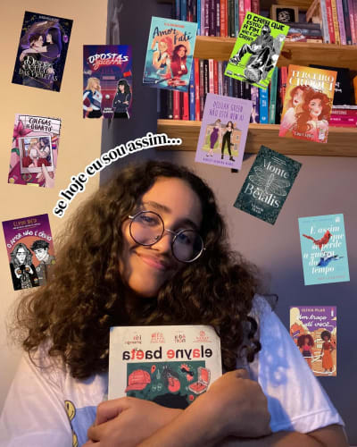 tá aqui minha contribuição pra essa trend! minha mãe sempre fez questão de introduzir a literatura na minha vida desde pequena (como a boa…