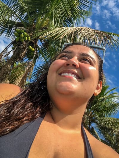 Hoje celebro mais um ano de vida do jeito que eu mais amo,conhecendo lugares novos e criando memórias 🌴 Me dei esse presente de passar…