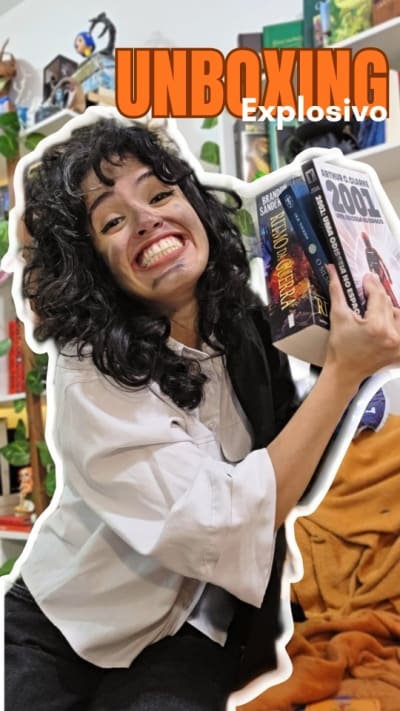 Só digo uma coisa... ainda bem que não tinha nada de quebrar dentro 🤣🤣🤣🤣 📚 Livro: Ritmo de Guerra (livro 4 "os relatosda guerra das…