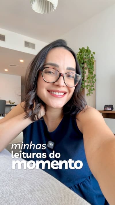 Sim, eu leio vários livros ao mesmo tempo e vim mostrar pra vocês os que estou lendo no momento. 🤓📚 E vocês, o que andam lendo por aí?…
