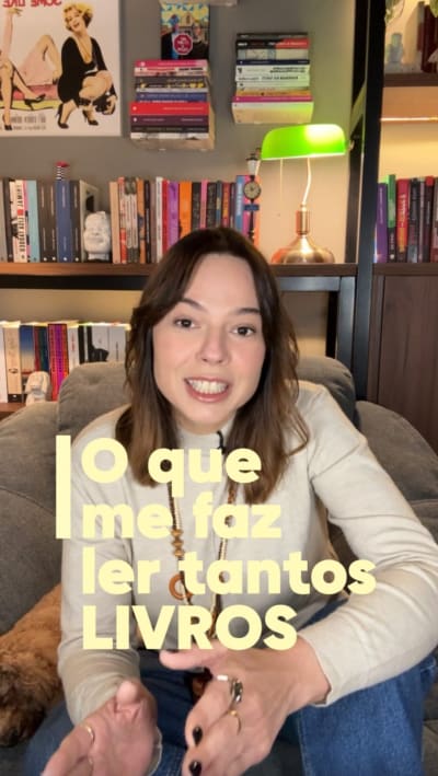 📚 Não tenho metas, nem listas. Tenho uma prioridade: continuar lendo. Quais são os seus hábitos de leitura? 👀 . . . #literatura…
