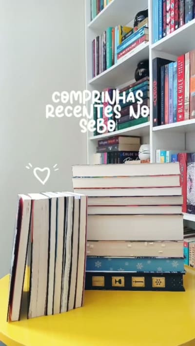 Meu lugar preferido sempre entrega mais do que eu espero. 📚❤️ Entrar no sebo é um momento impar, cada visita é uma surpresa, nunca sei…