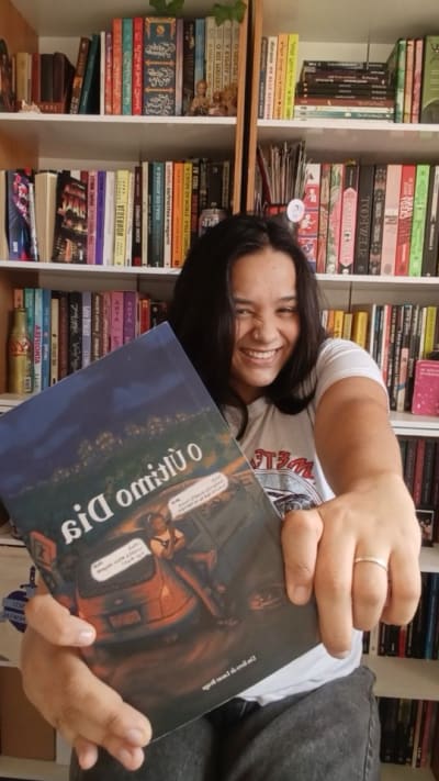 O último dia, da @editorafissura, é um romance sáfico apocalíptico (em todos os sentidos)! E a leitura perfeita para o seu fim de semana…