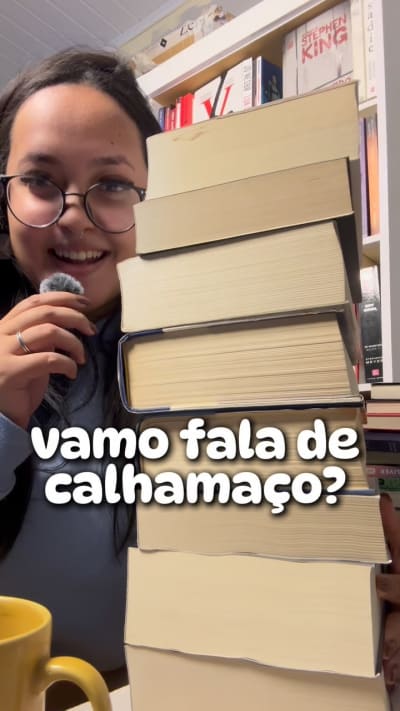 O que vocês consideram um calhamaço? alô @plataforma21_ 👀 #livro #livros #bookstagram #bookstagrambrasil #livroseleitura