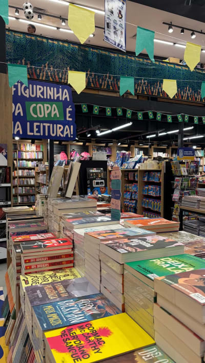 ✨3 livros de autoras nacionais que você precisa ler e conhecer! Histórias marcantes e profundas sobre relações humanas, família e a…