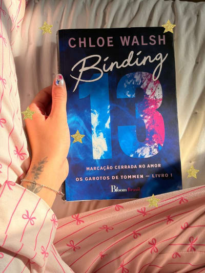 Binding 13 ⭐⭐⭐⭐☆ Posso ser sincera? Eu jurava que não ia gostar desse livro. Podem me julgar, eu deixo. 🤡 No fim, me apaixonei…