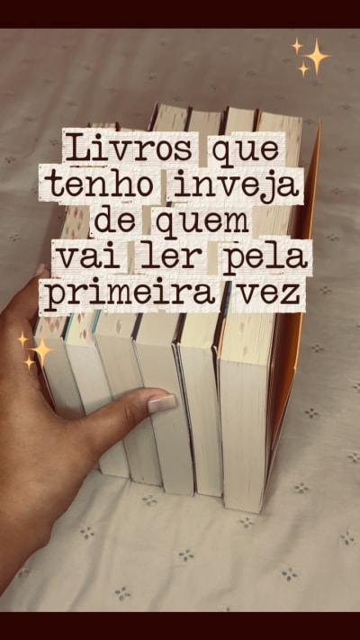 Como eu queria voltar no tempo e ler esses livros pela primeira vez de novo 😭💗 #bookgram #livros #bookgrammer #livrosemaislivros📚…