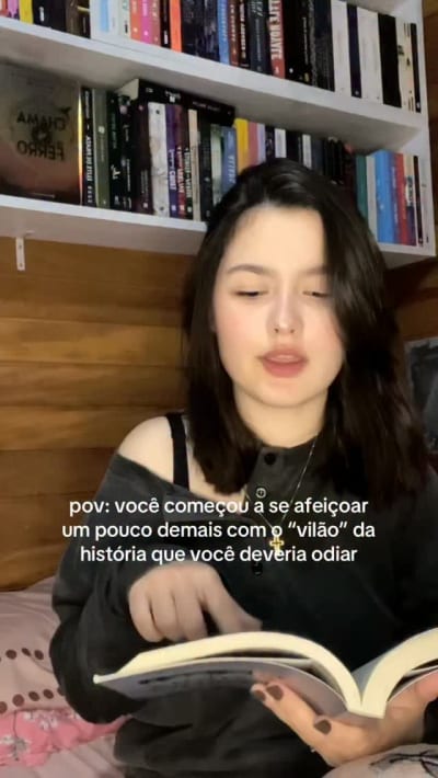 acho que acontece mais do que deveria kkk #bookgram #livros #bookish #bookworm #bookgirlies