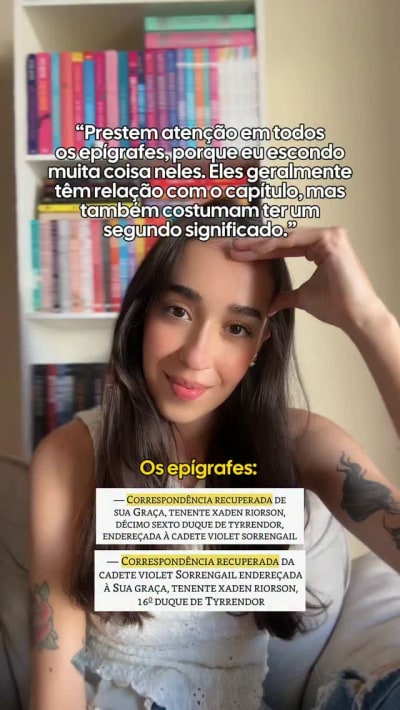Rebecca Yarros, pelo amor de Deus. 👀 🏷️: #bookstagram #rebeccayarros #fourthwing #ironflame #onyxstorm