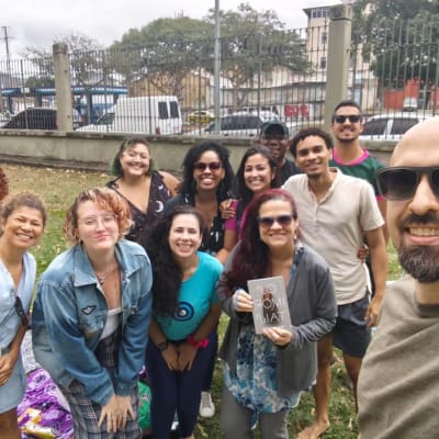 Um pouquinho do nosso 2º Sprint de Leitura do Clube do Livro RJ 📚🌿 Uma manhã de livros, conversas, trocas e momentos gostosos na Quinta…