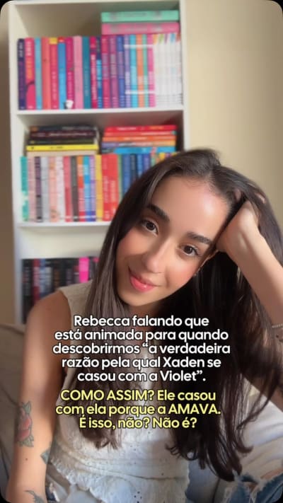 Mais uma coisa para ficarmos pensando pelos próximos meses, amigas. 🫪 🏷️: #bookstagram #fourthwing #ironflame #onyxstorm #rebeccayarros