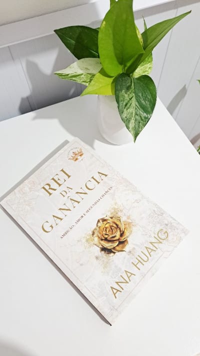 E essa dedicatória? Vocês também amam as dedicatórias dos livros? Já aproveito para indicar esse livro MARAVILHOSO ❤️ #anahuang…