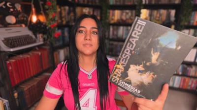 O vídeo de Resenha de Sonho de Uma Noite de Verão já está disponível no canal #bookstagram #livros #books