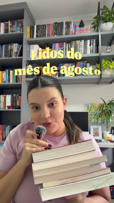 Lidos do mês de agosto! Também li Verity mas esqueci de mencionar 🥲😂 #bookstan @editoragutenberg