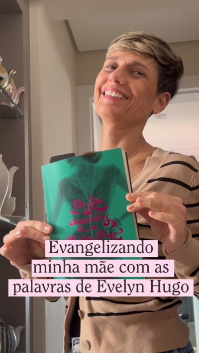 Mostrando o que é literatura de verdade para a @kellycricacosta 💪🏻🩷📚 #bookgram #livros #books #nananosestudos
