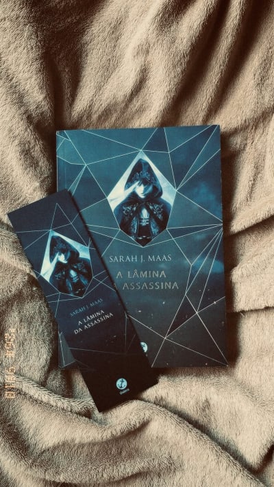 Terminei “A lâmina assassina” ontem e acho que ainda não superei algumas páginas…📖🥲. #bookstagram #aelingalathynius #tronodevidro…