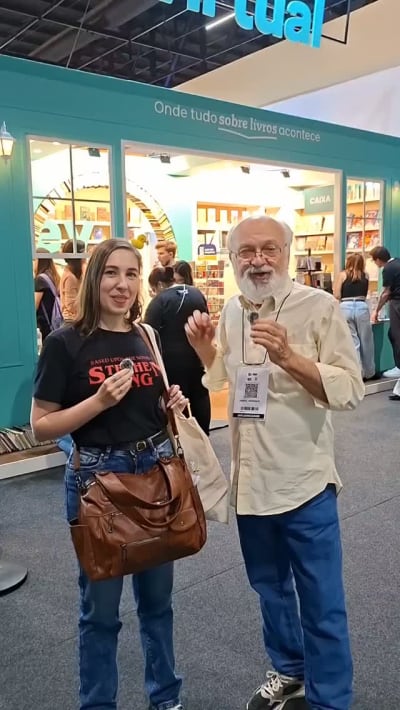 Converso com Adriane do instagram @matutaremos. O primeiro livro do Milton Hatoum que esqueci de lembrar na conversa, é sua primeira obra…
