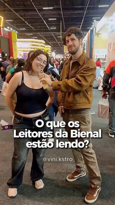 Publicação 9 | Bora saber o que o pessoal da Bienal do Livro 2026 ta lendo!🪭📚 #booktok #fyp #bienaldolivro #leitura #bienal alihazelwood…