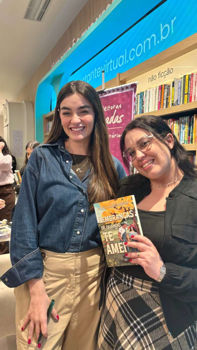 Vlog do Encontro do @entreromances @clubeentreromances 💖📚✨ Que noite mais perfeita e especial! Encontar leitoras tão queridas, tomar um…