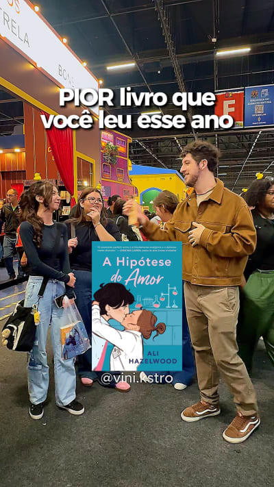 Publicação 13 | Qual o PIOR livro que o pessoal da Bienal do Livro 2026 leu esse ano?!🪭📚 #booktok #fyp #bienaldolivro #leitura…