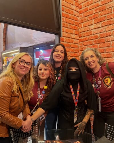 Mais um momento "Amo Muito Tudo Isso" na Bienal do Livro de São Paulo! Muito amor em uma foto!!! Uma equipe maravilhosa, uma autora…