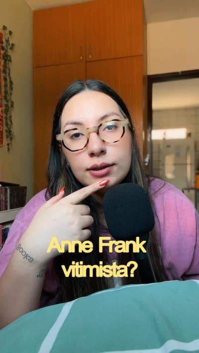 Por essas e outras que reforçamos a importância de saber quem são ou quem foram os autores dos livros que estamos lendo! #livros…