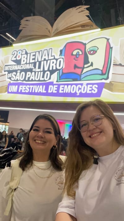 Depois de alguns imprevistos, finalmente estamos de volta! 🤎📚✨ Demorou um pouquinho, mas agora chegou a hora de reviver com vocês tudo o…