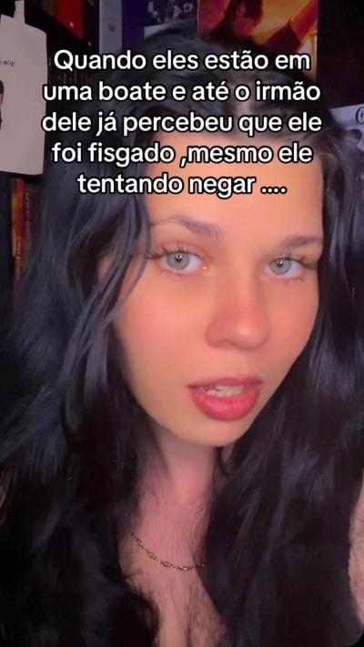 Dark Romance Alessandro até tenta negar mais até os irmãos já repararam que esses dois estão loucos um pelo outro 🔥 @alineasnp Link…