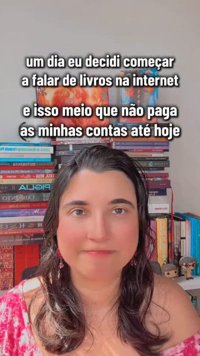 Nada como adaptar a trend para a nossa realidade 🤭 Para passar a pagar, usem os meus links de afiliado 😂 #trendliteraria #booktok…