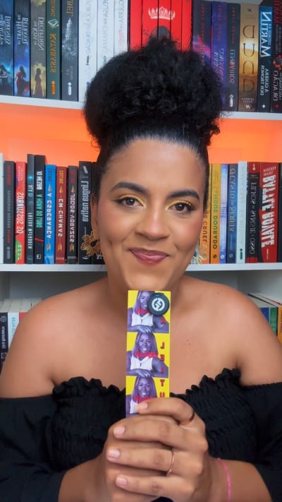 vocês irão decidir minha próxima leitura 📚💛