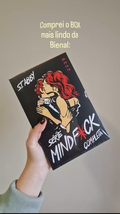 O Box mais lindo da Bienal toda!! 📖❤️✨️ • #bookstagram #bookcommunity #bookstagrammer